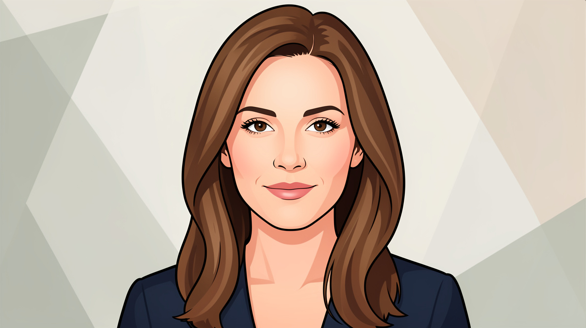 Nicole Curtis - Professional Portrait