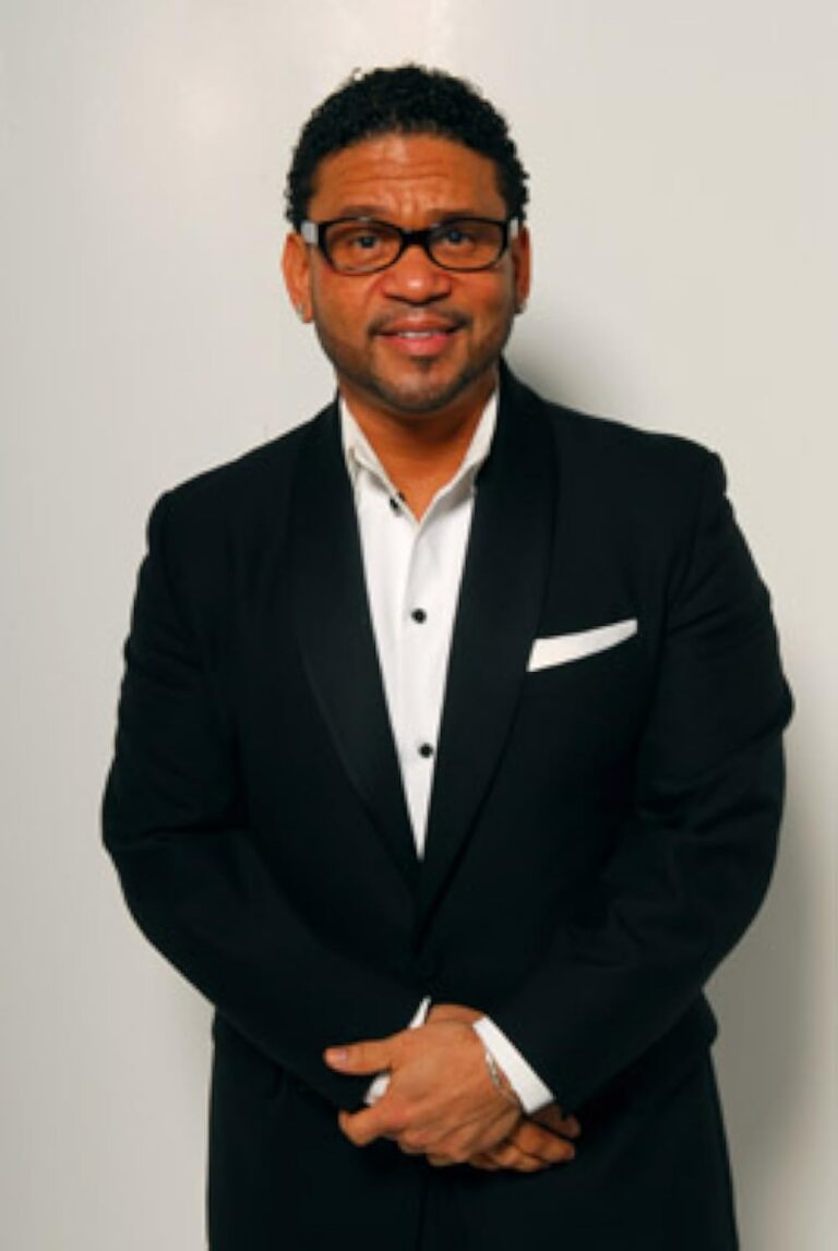 Benny Medina - Professional Portrait
