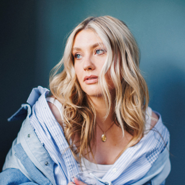 Ella Henderson - Professional Portrait