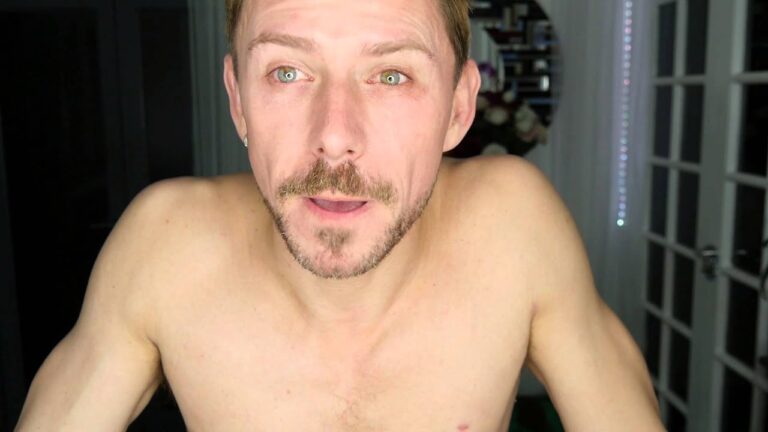 Wayne Goss Net Worth, Age, Makeup Career, YouTube Success, Marriage Life
